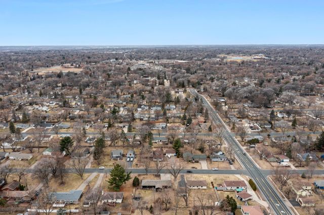 10617 Thomas Avenue S, Bloomington, MN 55431