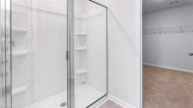 515 Forest Creek Drive, Winston-salem, NC 27107