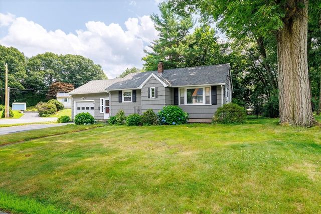1 Melba Ave, Auburn, MA 01501