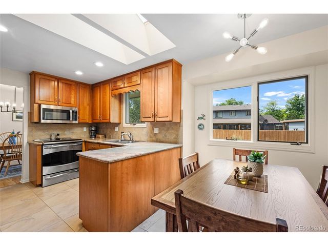 12143 W 68th Ave, Arvada, CO 80004