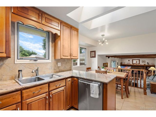 12143 W 68th Ave, Arvada, CO 80004