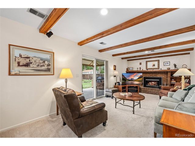12143 W 68th Ave, Arvada, CO 80004