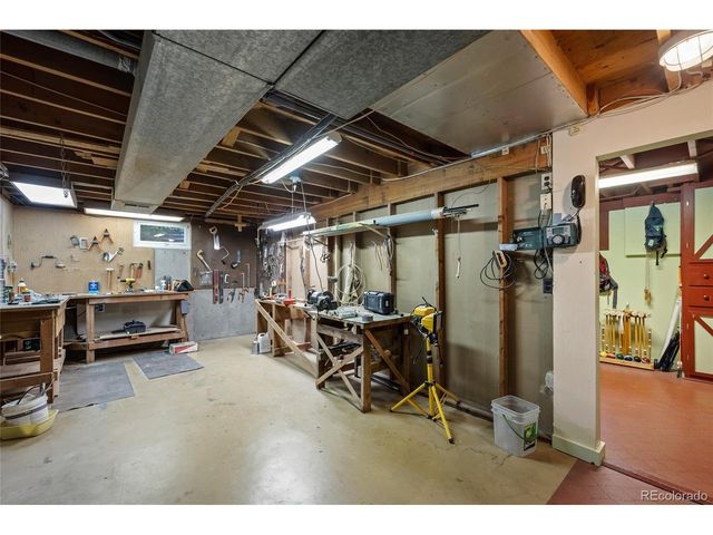 12143 W 68th Ave, Arvada, CO 80004