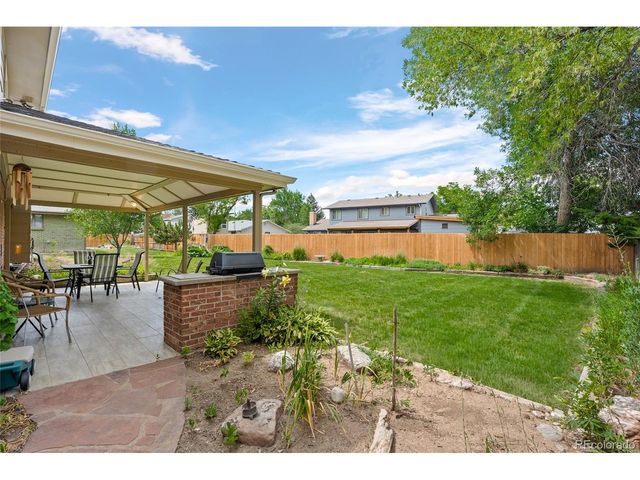 12143 W 68th Ave, Arvada, CO 80004