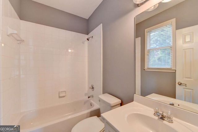 1515 Boomer Circle, Suwanee, GA 30024