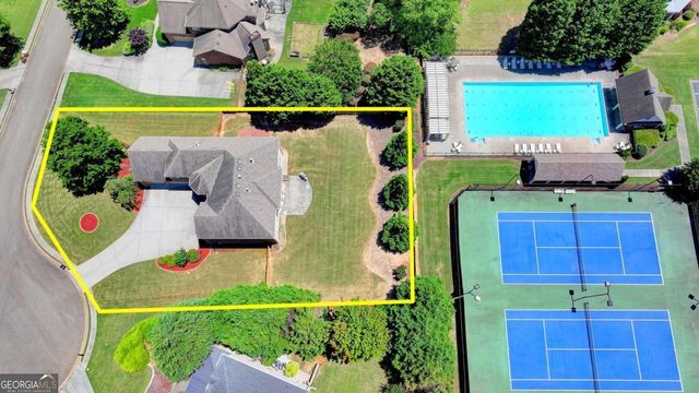 1515 Boomer Circle, Suwanee, GA 30024