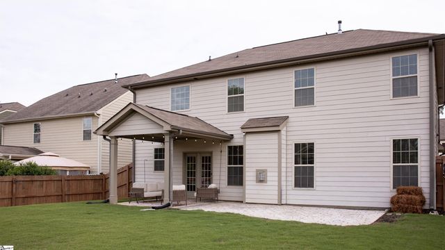 608 Troutdale Lane, Simpsonville, SC 29680