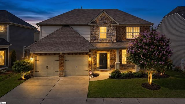 608 Troutdale Lane, Simpsonville, SC 29680