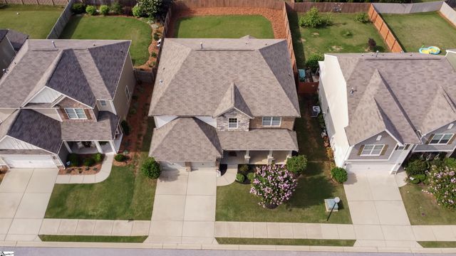 608 Troutdale Lane, Simpsonville, SC 29680