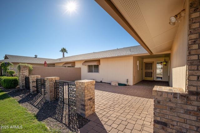 12823 W COPPERSTONE Drive, Sun City West, AZ 85375