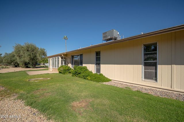 12823 W COPPERSTONE Drive, Sun City West, AZ 85375