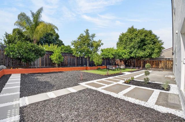 1425 Blackstone Avenue, San Jose, CA 95118