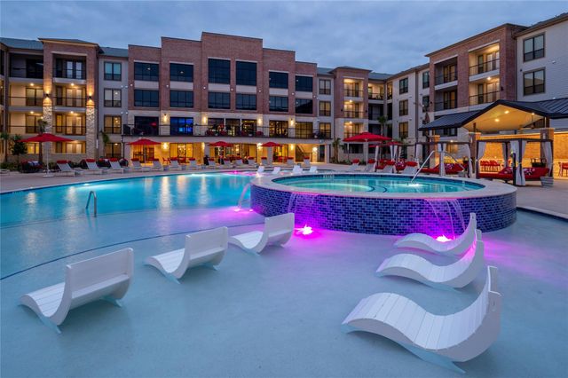 13475 Rincon Drive 2210, Houston, TX 77077