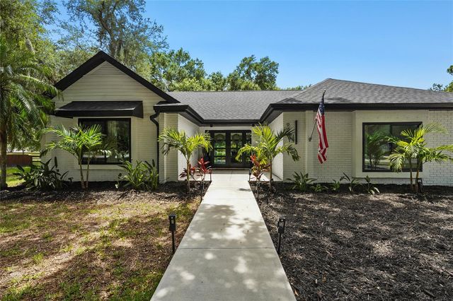 906 136TH STREET E, Bradenton, FL 34212