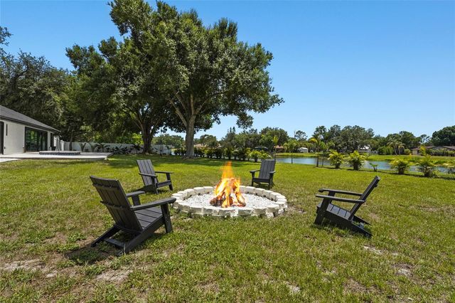 906 136TH STREET E, Bradenton, FL 34212
