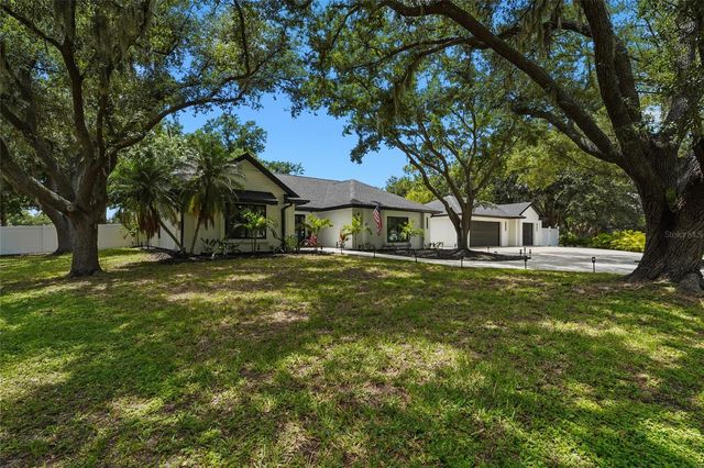 906 136TH STREET E, Bradenton, FL 34212