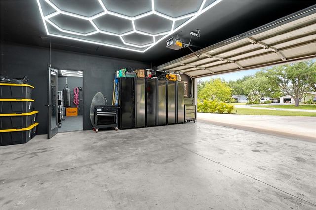 906 136TH STREET E, Bradenton, FL 34212