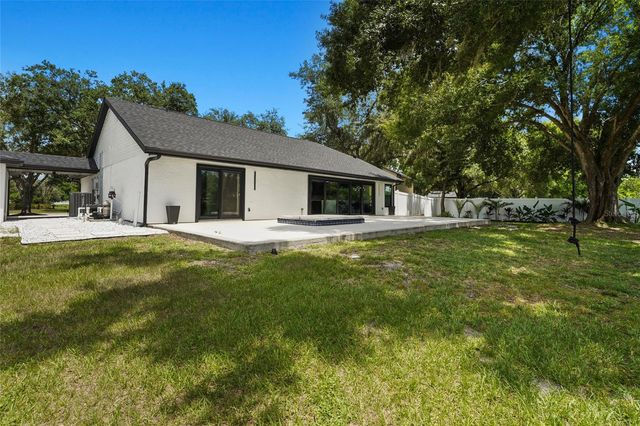 906 136TH STREET E, Bradenton, FL 34212