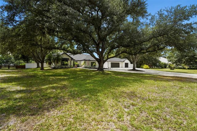 906 136TH STREET E, Bradenton, FL 34212