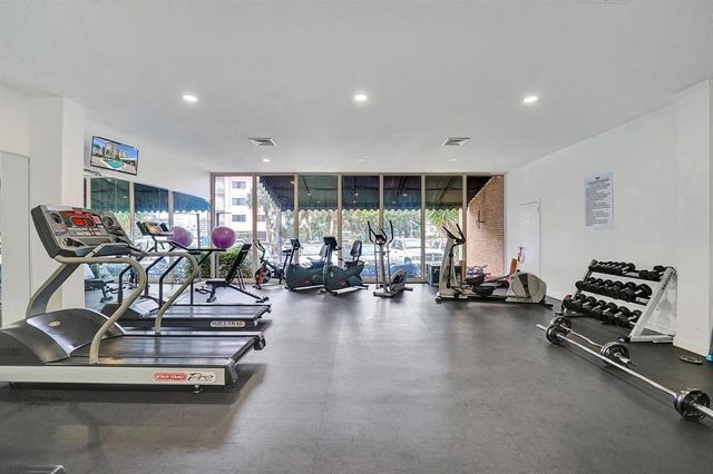 100 Golden Isles Drive 815, Hallandale Beach, FL 33009