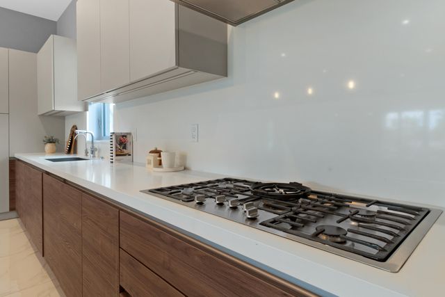 15 SE 11th Avenue, Fort Lauderdale, FL 33301