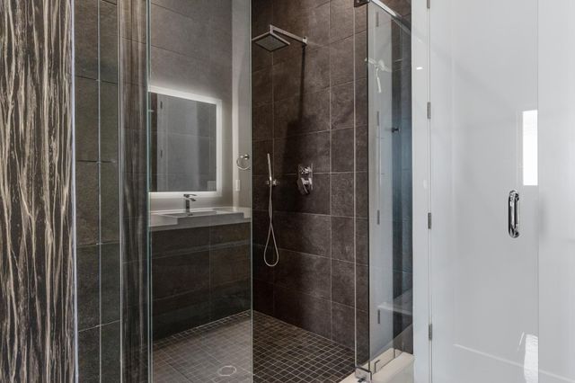 15 SE 11th Avenue, Fort Lauderdale, FL 33301