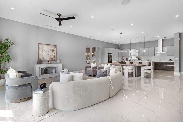 15 SE 11th Avenue, Fort Lauderdale, FL 33301