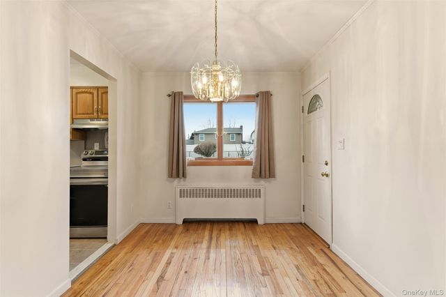 14 Starlight Court, West Babylon, NY 11704