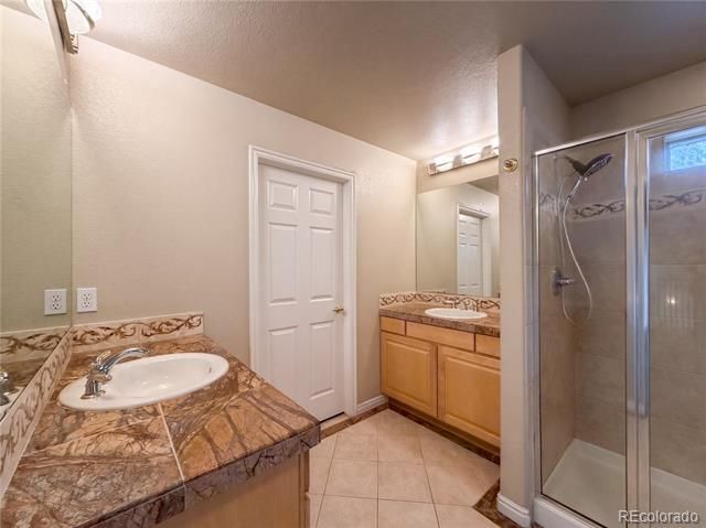 1138 Wyndemere Circle, Longmont, CO 80504