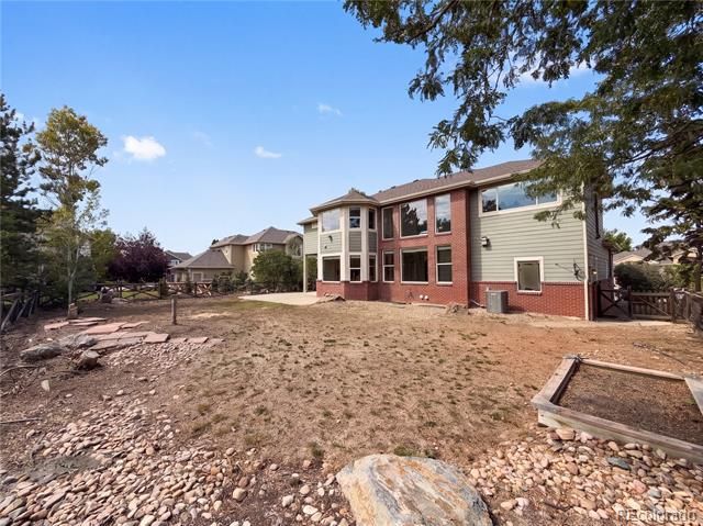 1138 Wyndemere Circle, Longmont, CO 80504