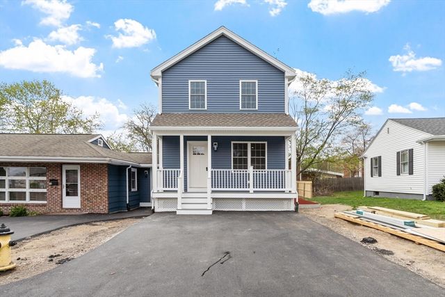 22 Greystone 22, Haverhill, MA 01835