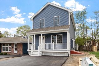 22 Greystone 22, Haverhill, MA 01835