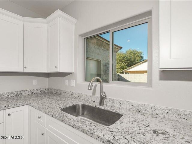 4040 N KIOHA Drive, Eloy, AZ 85131