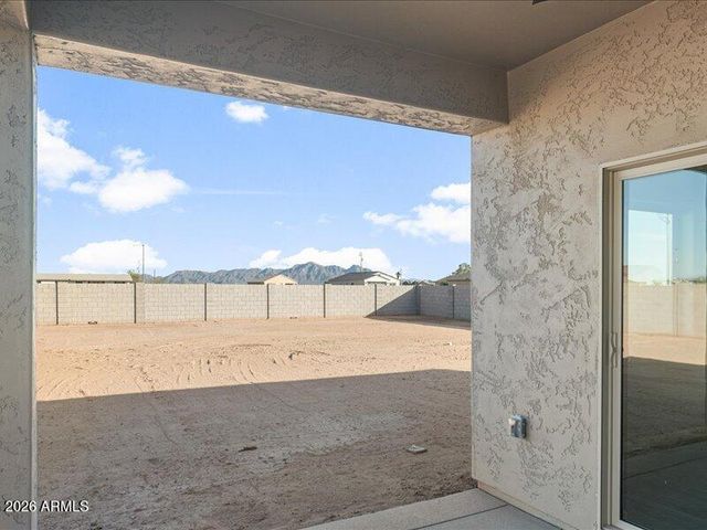 4040 N KIOHA Drive, Eloy, AZ 85131
