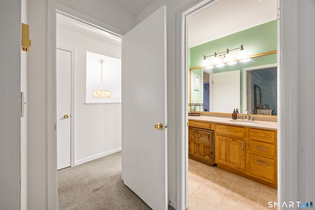 925 Oronoke Road 41D, Waterbury, CT 06708