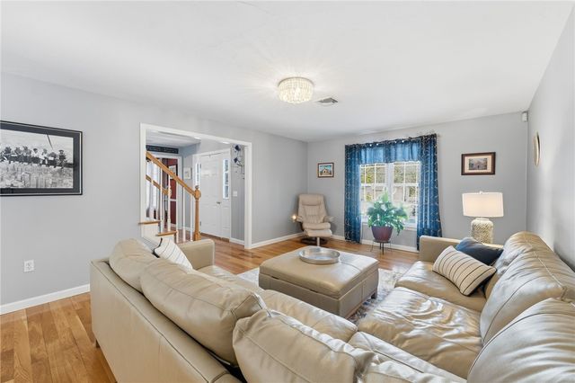 264 Round Top Road, Burrillville, RI 02830