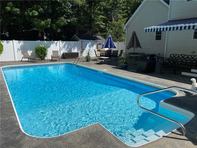 264 Round Top Road, Burrillville, RI 02830