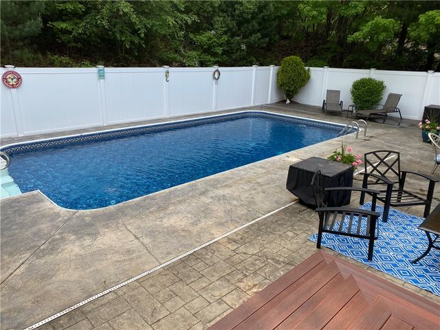 264 Round Top Road, Burrillville, RI 02830