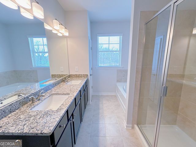 2586 Mills Commons Drive, Decatur, GA 30034