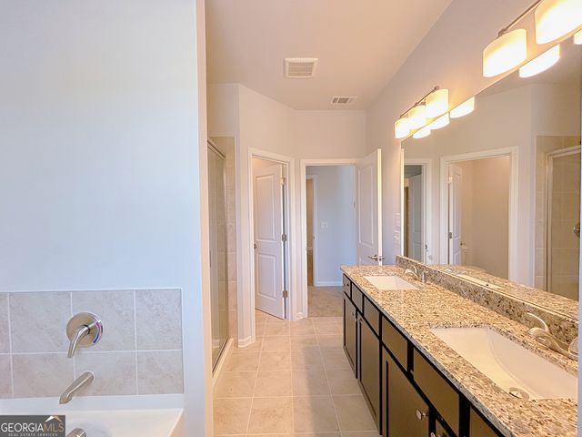 2586 Mills Commons Drive, Decatur, GA 30034