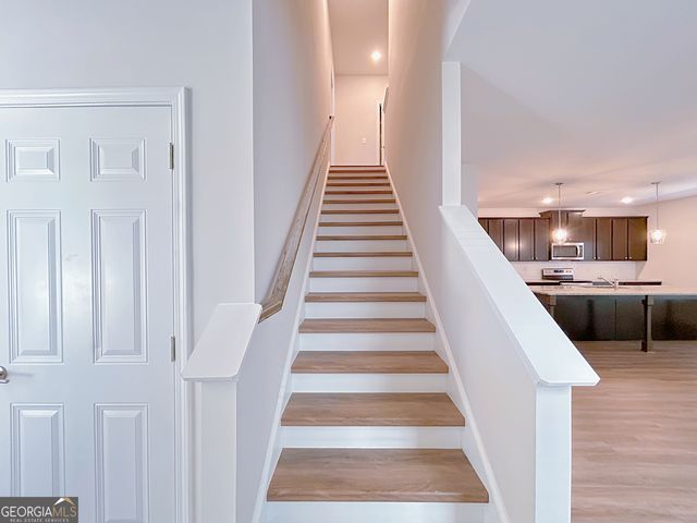 2586 Mills Commons Drive, Decatur, GA 30034