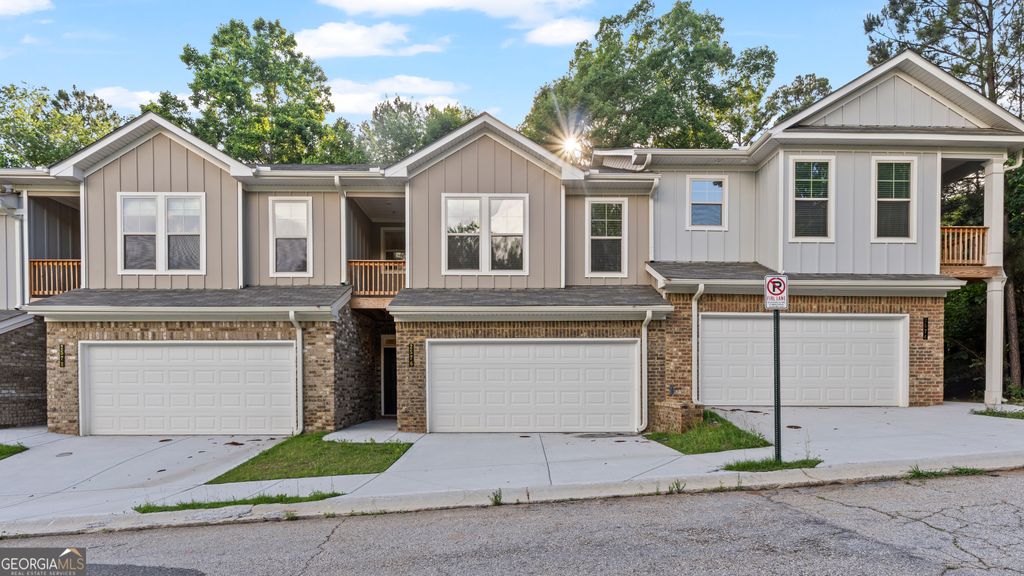 2586 Mills Commons Drive, Decatur, GA 30034