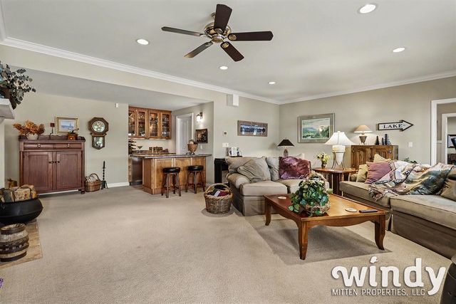 7897 Lakewood Drive, Coloma, MI 49038