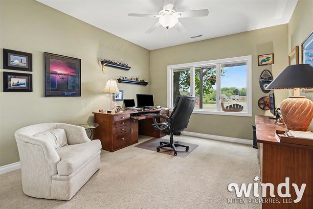 7897 Lakewood Drive, Coloma, MI 49038