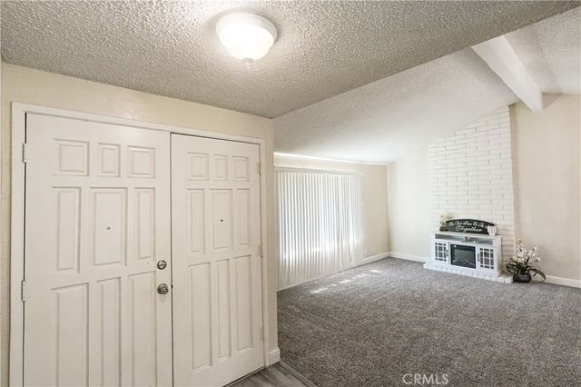 19 Sun Valley Court, Merced, CA 95348