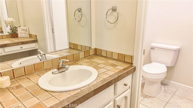 19 Sun Valley Court, Merced, CA 95348