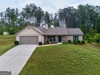 32 Armstrong Drive, Mansfield, GA 30055