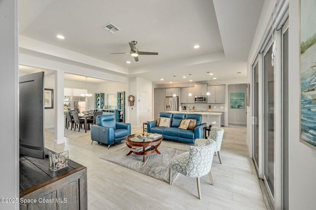 2003 Killian Drive NE, Palm Bay, FL 32905
