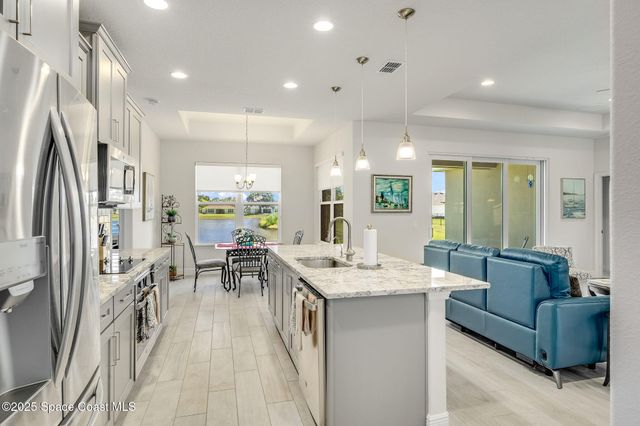 2003 Killian Drive NE, Palm Bay, FL 32905
