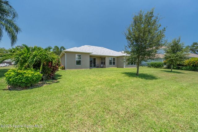 2003 Killian Drive NE, Palm Bay, FL 32905
